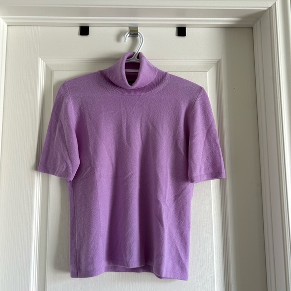 100% Cashmere Lavender Top - Picture 3 of 5
